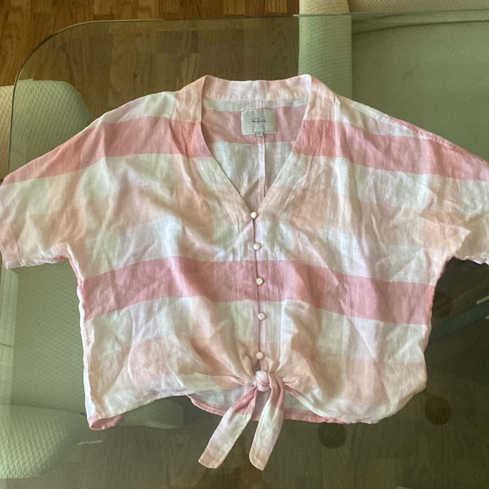 Excellent condition Rails Thea cropped tie front top-size S